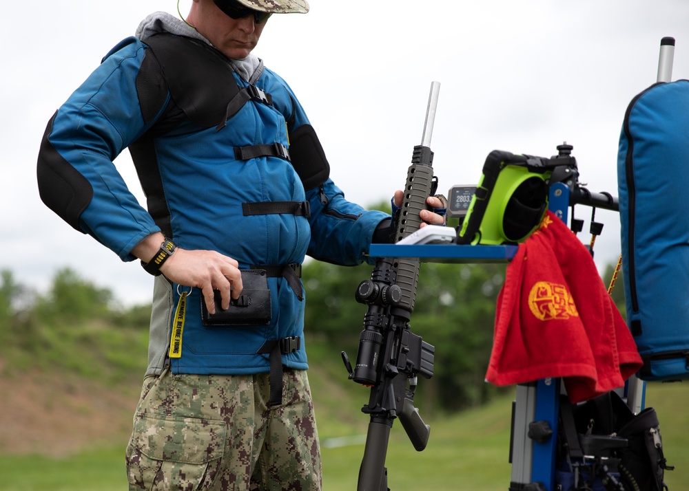 DVIDS - Images - US Navy Marksmanship Team Shoots Competitive Rifle ...