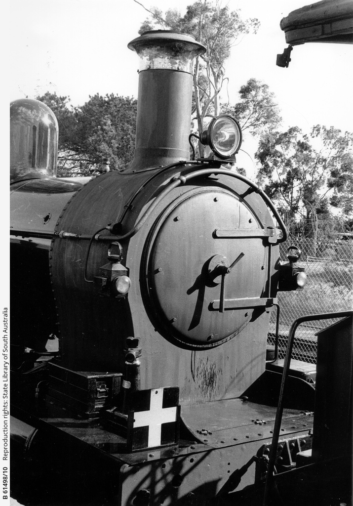 A F251 train engine on the way to Gawler