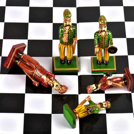 Vintage Camel Bone Chess Set With Players