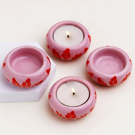 Modern Tea Light Holders Made of Ceramic in Set of 4