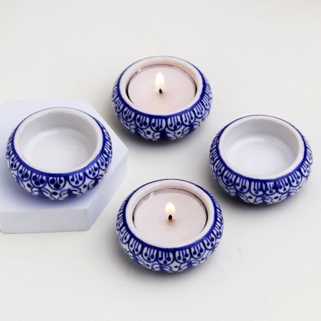 4 Pieces Decorative Flower Modern Tea Light Holder