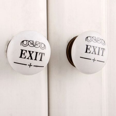 Exit Flat Ceramic Knob