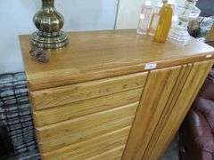 GOLDEN OAK 6-DRAWER DRESSER W/ 2 SHELVES