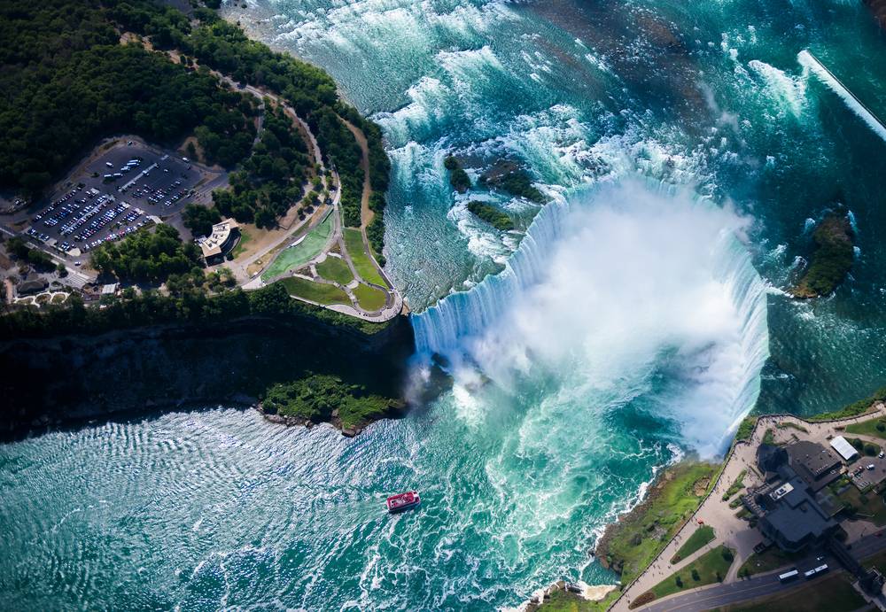 2-Day Niagara Falls Tour from Boston