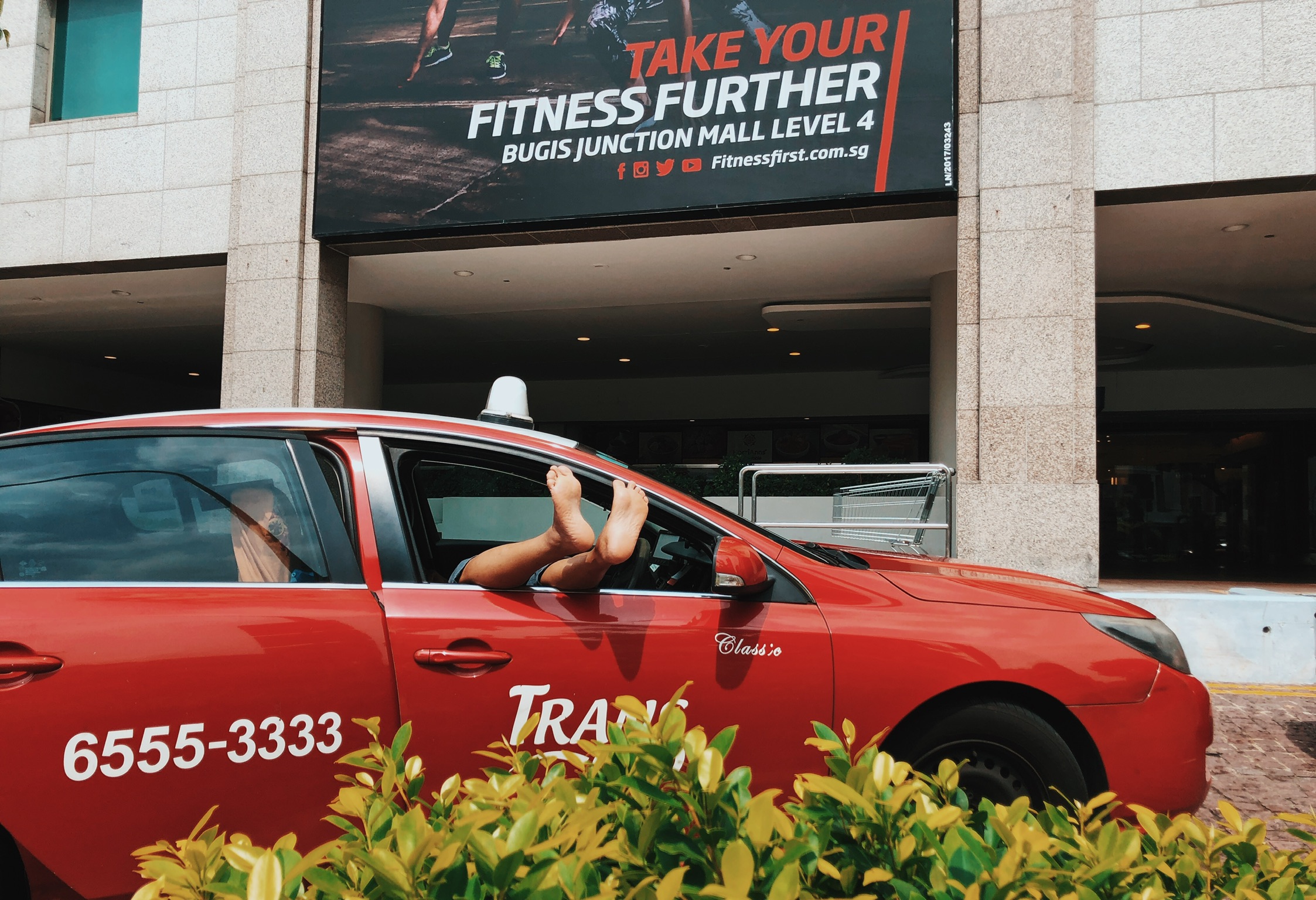 The Two Sides of Singapore, As Seen By A Food Delivery Rider