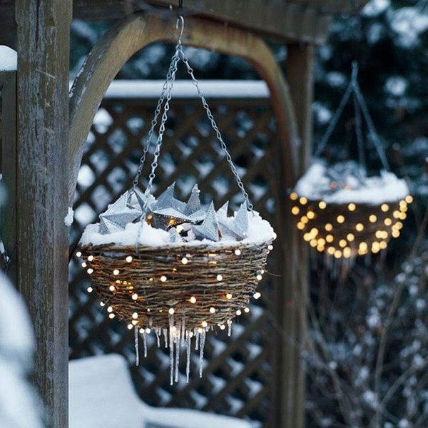 outdoor lantern lights garden decorating ideas