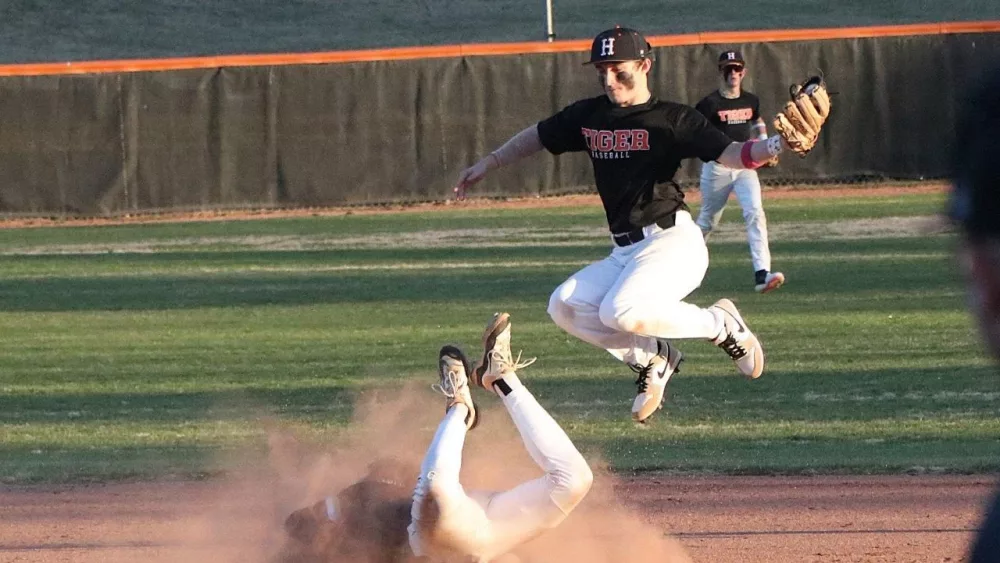 hoptown-baseball-10-3