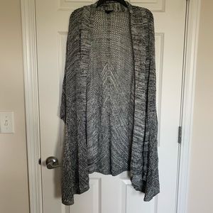 🖤 Torrid Gray Open Knit Short Sleeve Cardigan