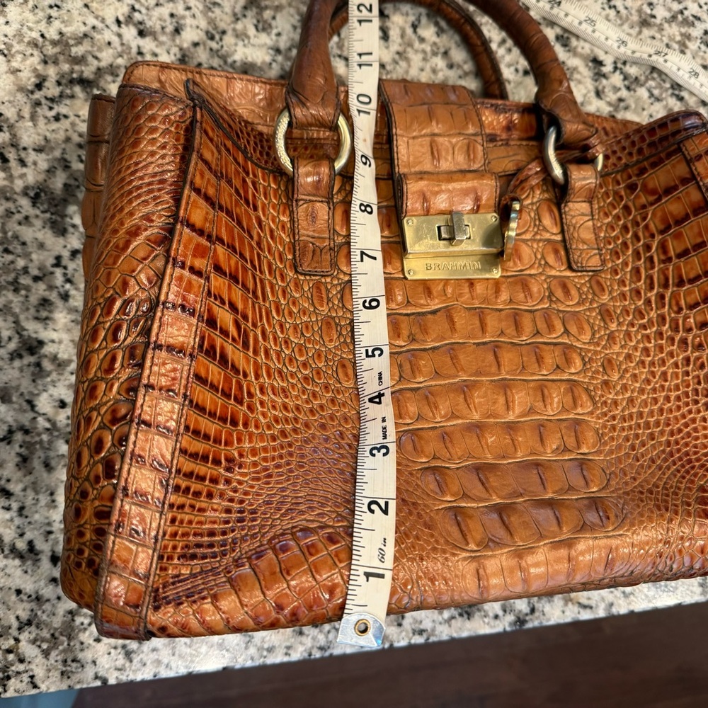 Beautiful Gently Worn Brahmin Bag - image 1