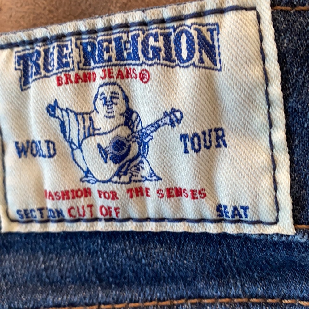 True Religion Cutoff Jean Shorts - image 6