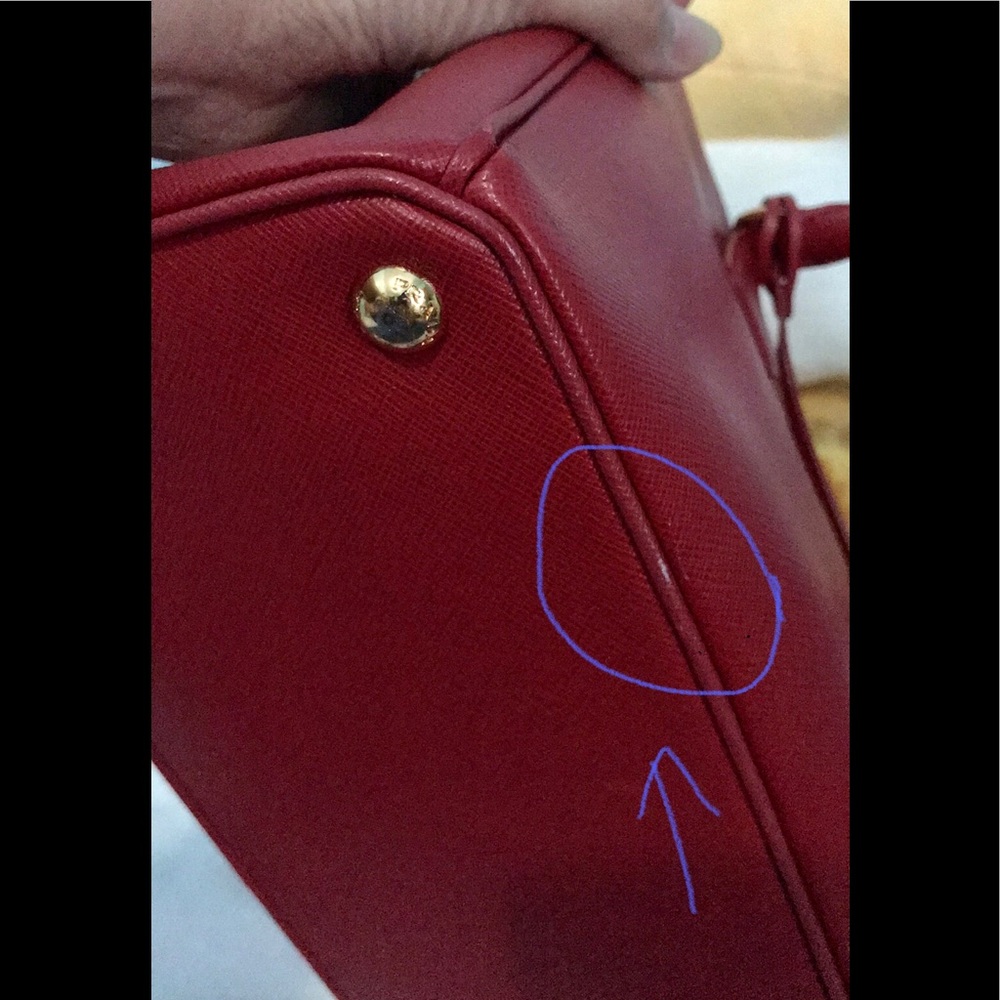 Authentic % Red Prada Zip Saffiano Galleria Tote … - image 6