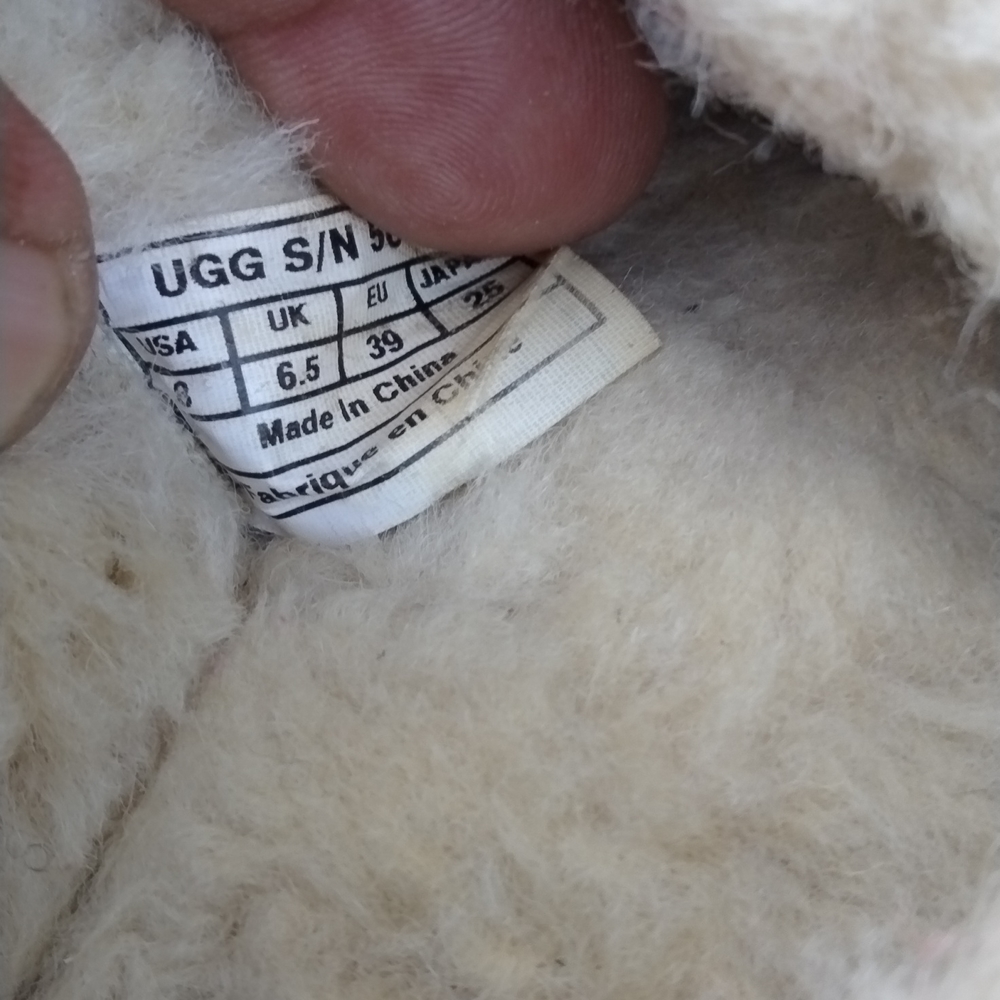 Ugg Dakota Slippers - image 7