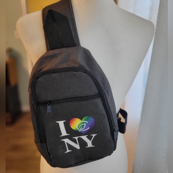 Curaleaf Pride I <3 NY Backpack - Picture 1 of 3