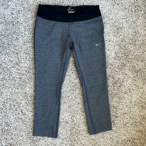 Nike Running Leggings Gently Used. - image 1