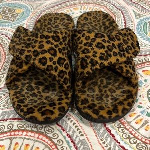 VIONIC Orthoheel Arch Support Slippers size 8 women