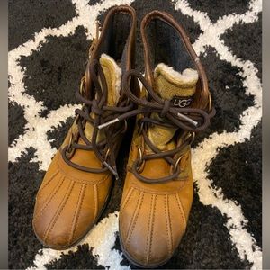 Ugg Cecile Duck Boots 7.5 - image 1