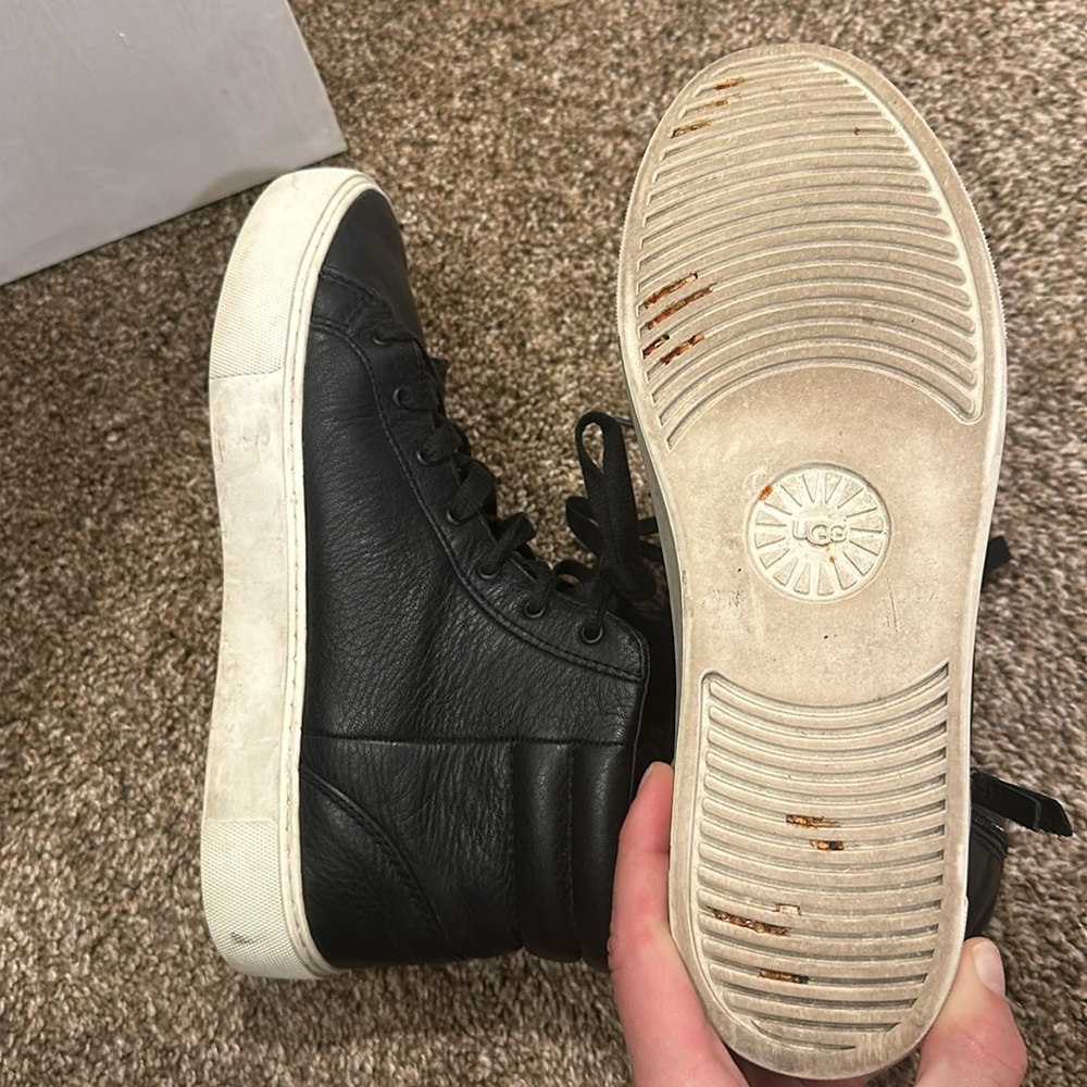 Gently Used Ugg Sneakers. - image 3