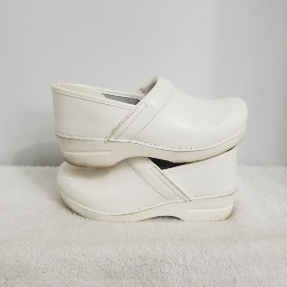 Dansko White Leather Clog - image 5