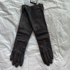 Club Monaco Amanda Leather Glove in Gray/Grus Fonce Size-Large NWT