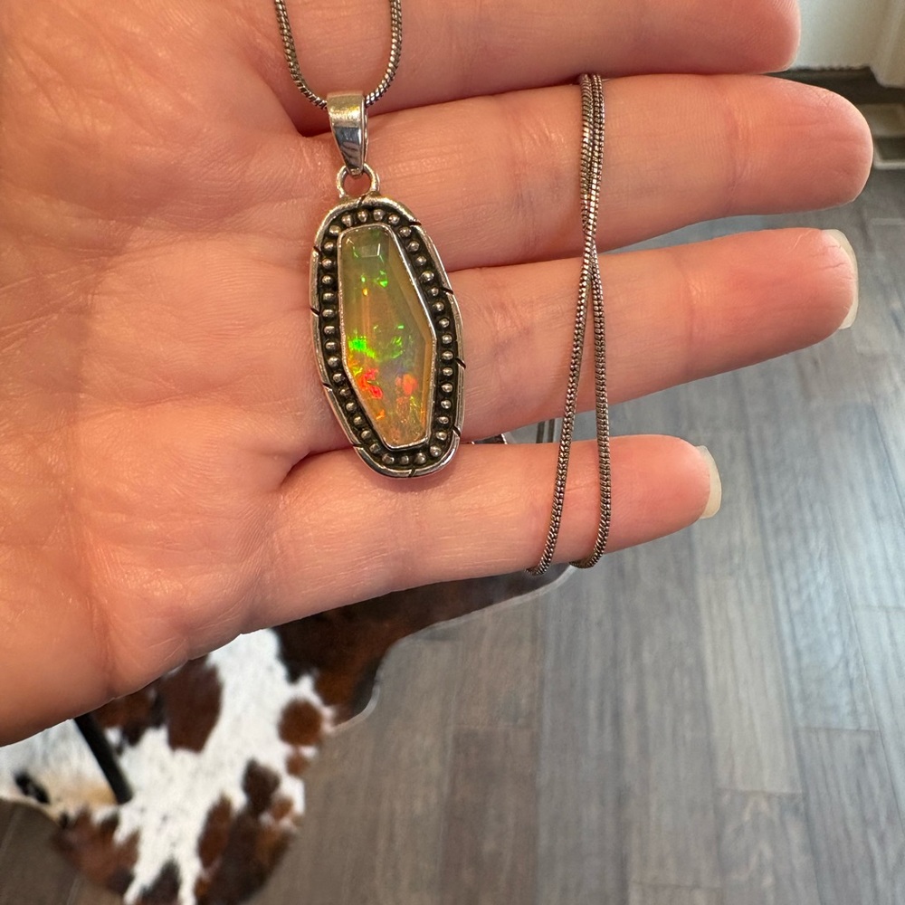 Ethiopian Opal Necklace - image 3