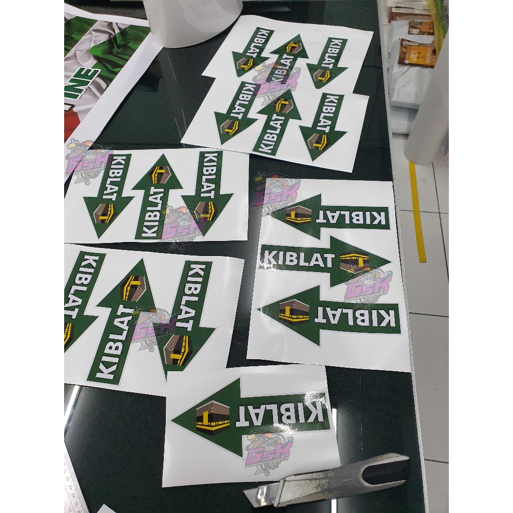 Sticker Penunjuk Arah KIBLAT/ Sticker Pvc Kalis Air/Glossy Laminate ...