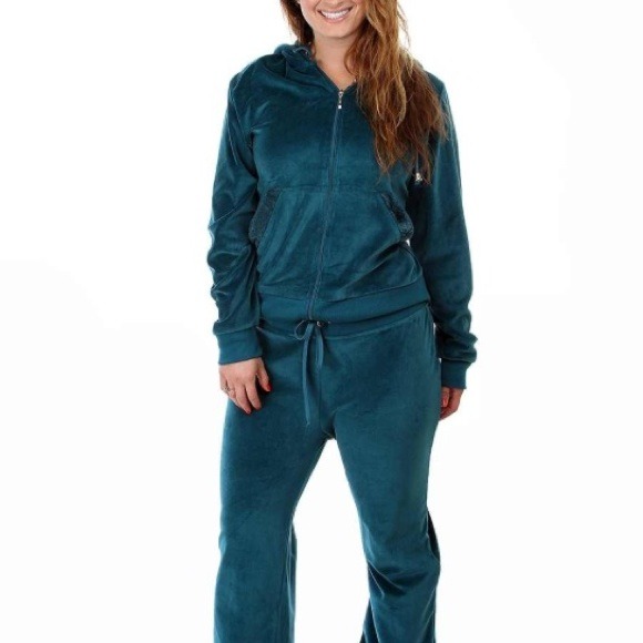 Plus size velour sweat suit w/ fur trim on pockets - Picture 1 of 2