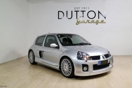 2004 RENAULT CLIO 3.0 V6 255 3DR 6SP M 