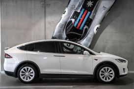 2019 Tesla Model X Long Range Wagon 5dr Reduction Gear 1sp AWD AC330kW [Mar] 