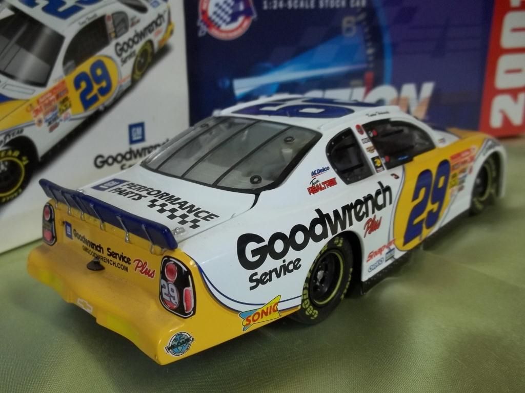 2001 1:24 Scale Kevin Harvick AOL Stock Car