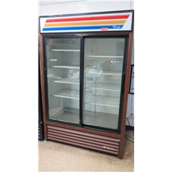 True GDM-45 Sliding Door Reach-In Display Cooler 51  x 29 D x 78 H