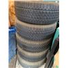 Image 2 : 5 Michelin Mud & Snow Xse Tires 205/55/R16