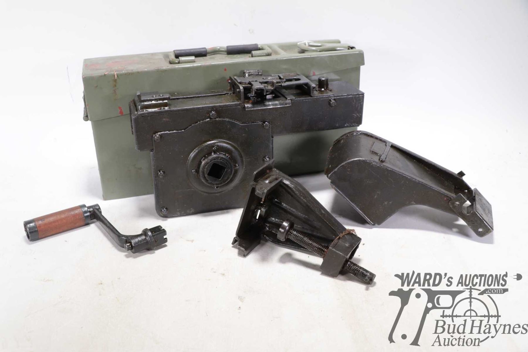 German MG34/42 belt loader in ammo can