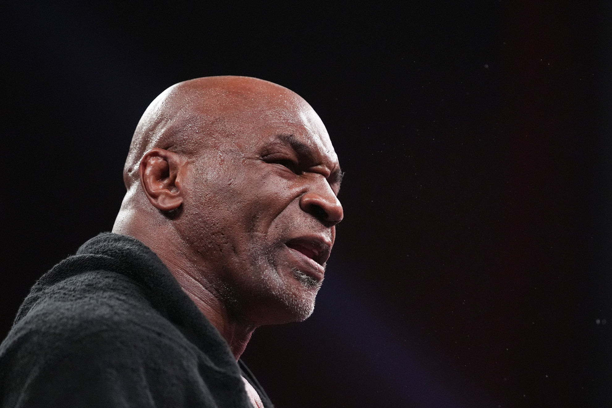 Mike Tyson makes a shocking move that places Jake Paul loss in a new light