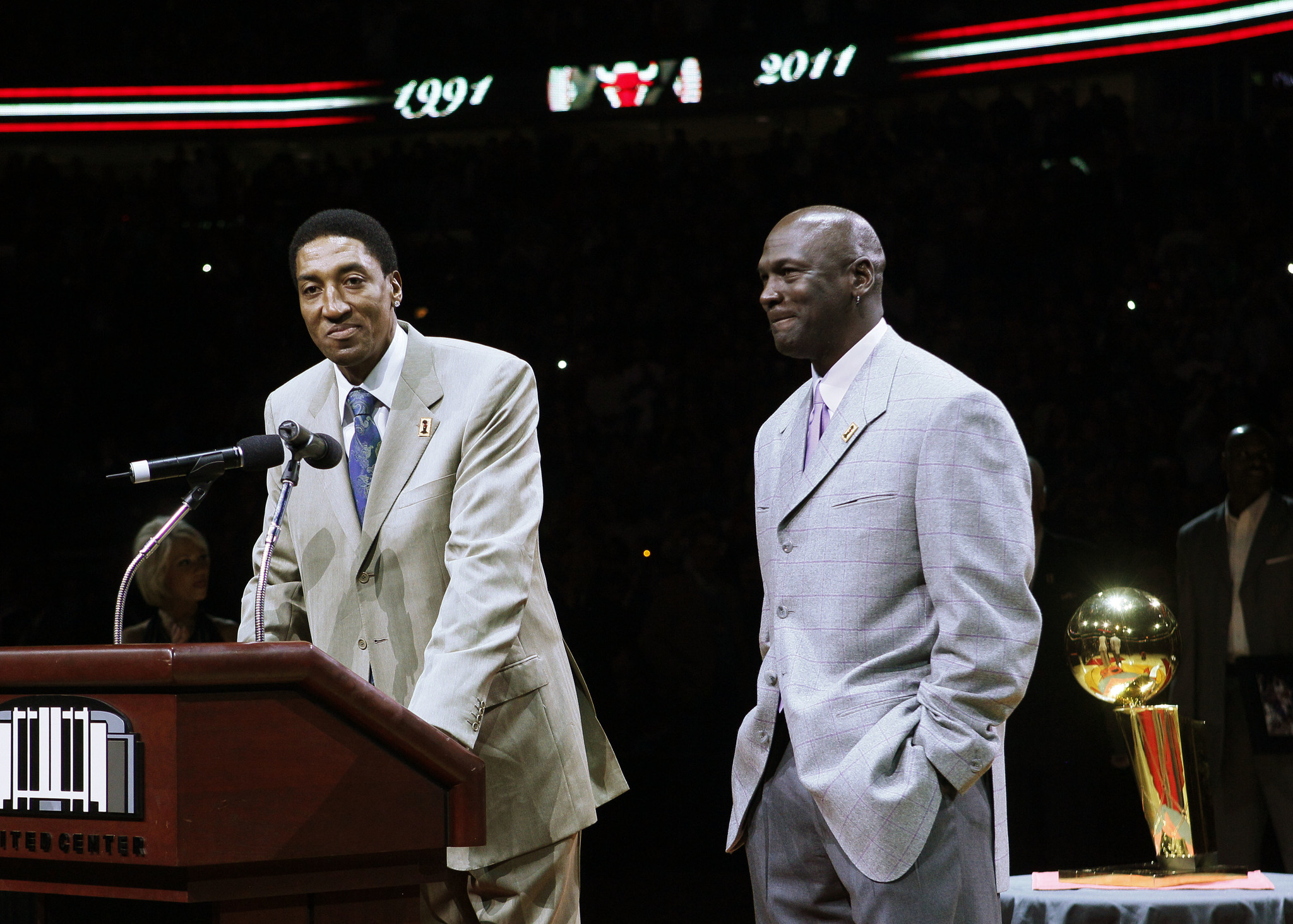 Chicago Bull Scottie Pippen, left, addresses the crowd with Michael Jordan on March 12, 2011