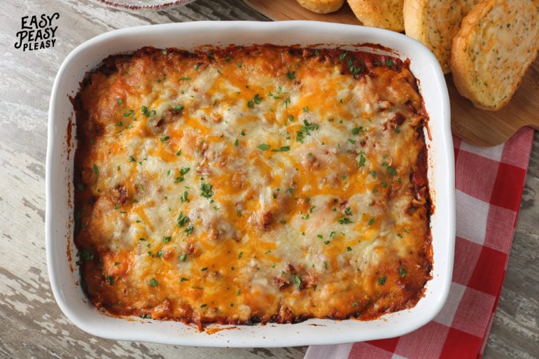 Easy Lazy Lasagna Ravioli Casserole Recipe using only 5 Ingredients.