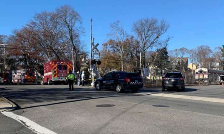 Man Killed By Haverhill Commuter Rail Train Near Melrose/Cedar Park ...