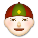 Cómo se ve el emoji Hombre con gorro chino: tono de piel claro en Lg.