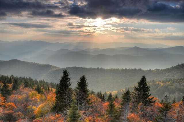 Smoky mountains in autumn