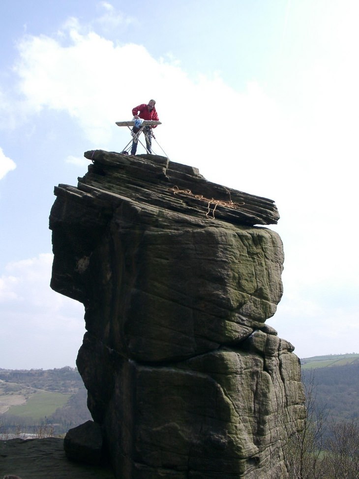 unusual sports - Extreme Ironing