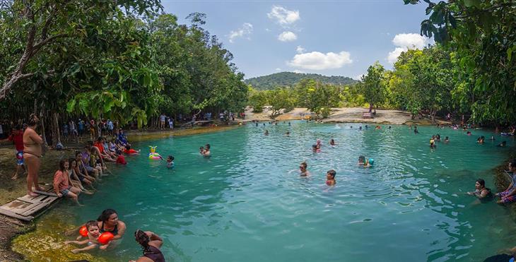 Emerald Pool, thailand