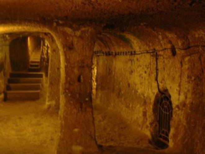 Derinkuyu, The Underground City!