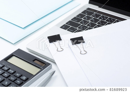 Calculator and documents Business image 81689923