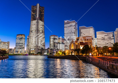 《Kanagawa Prefecture》 Yokohama Minatomirai Office Light-up Night View 108577473