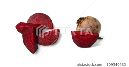 Beetroot Slice Isolated 109549683