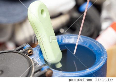 Farm, artificial insemination, cow, liquid nitrogen 114949157