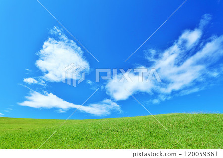 Autumn blue sky and beautiful grassland scenery 120059361