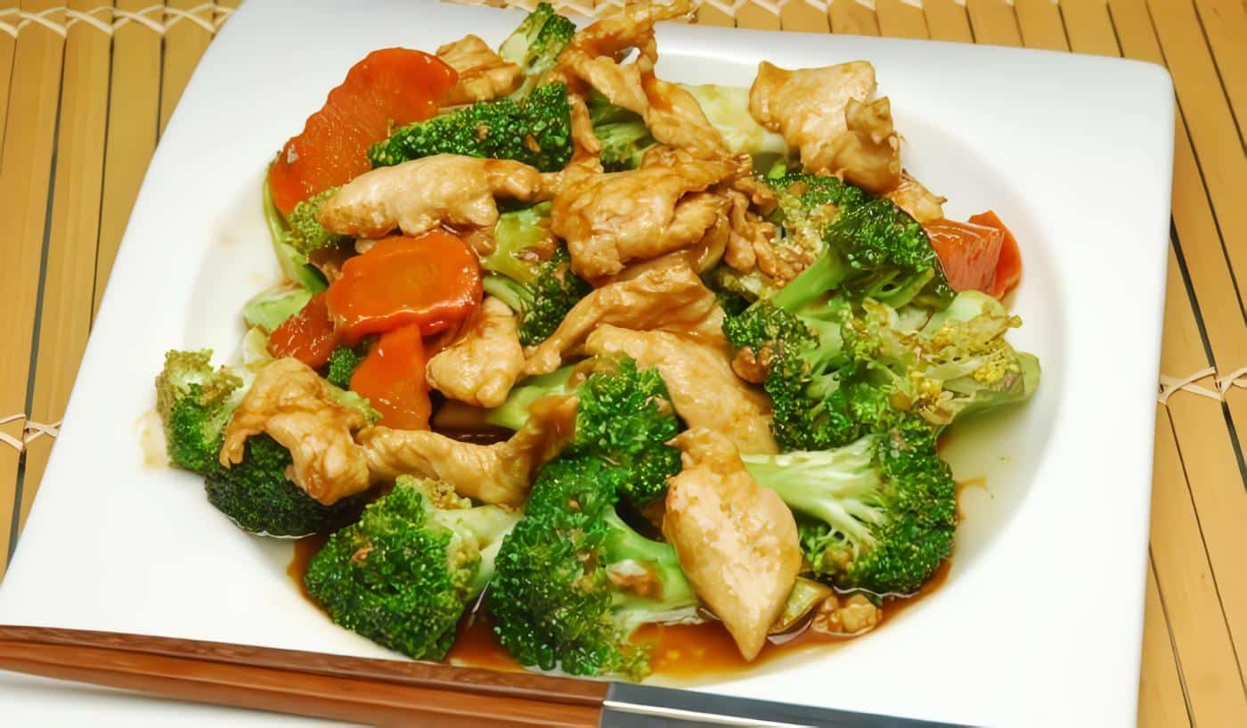 Pollo en Tiras con Verduras Chinas - Recetas con Pollo