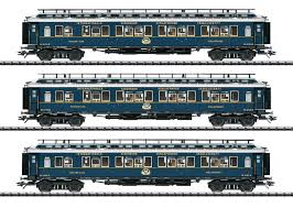 The orient express was a legendary train service between eastern and western europe founded in 1883. Schnellzugwagen Set 2 Simplon Orient Express Marklin