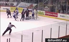 Share the best gifs now >>> Funny Ice Hockey Fail Video Gif Video Funny Pictures Fails Super Funny Pictures Funny Pictures