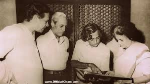 The journey of a p j abdul kalam as a space scientist began in early 1960s at thumba, a coastal village near here, which housed india's first rocket launcher, thumba equatorial rocket launcher. Dr Apj Kalam With Smt Indira Gandhi